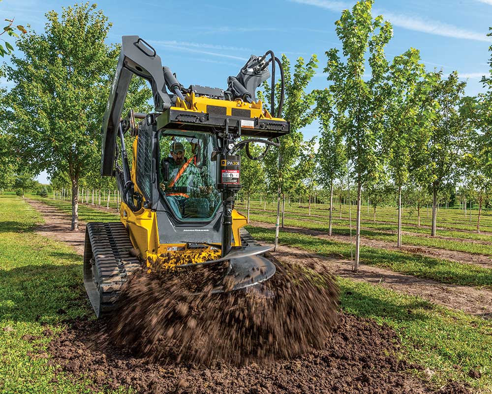G-Series Compact Track Loaders – 331G